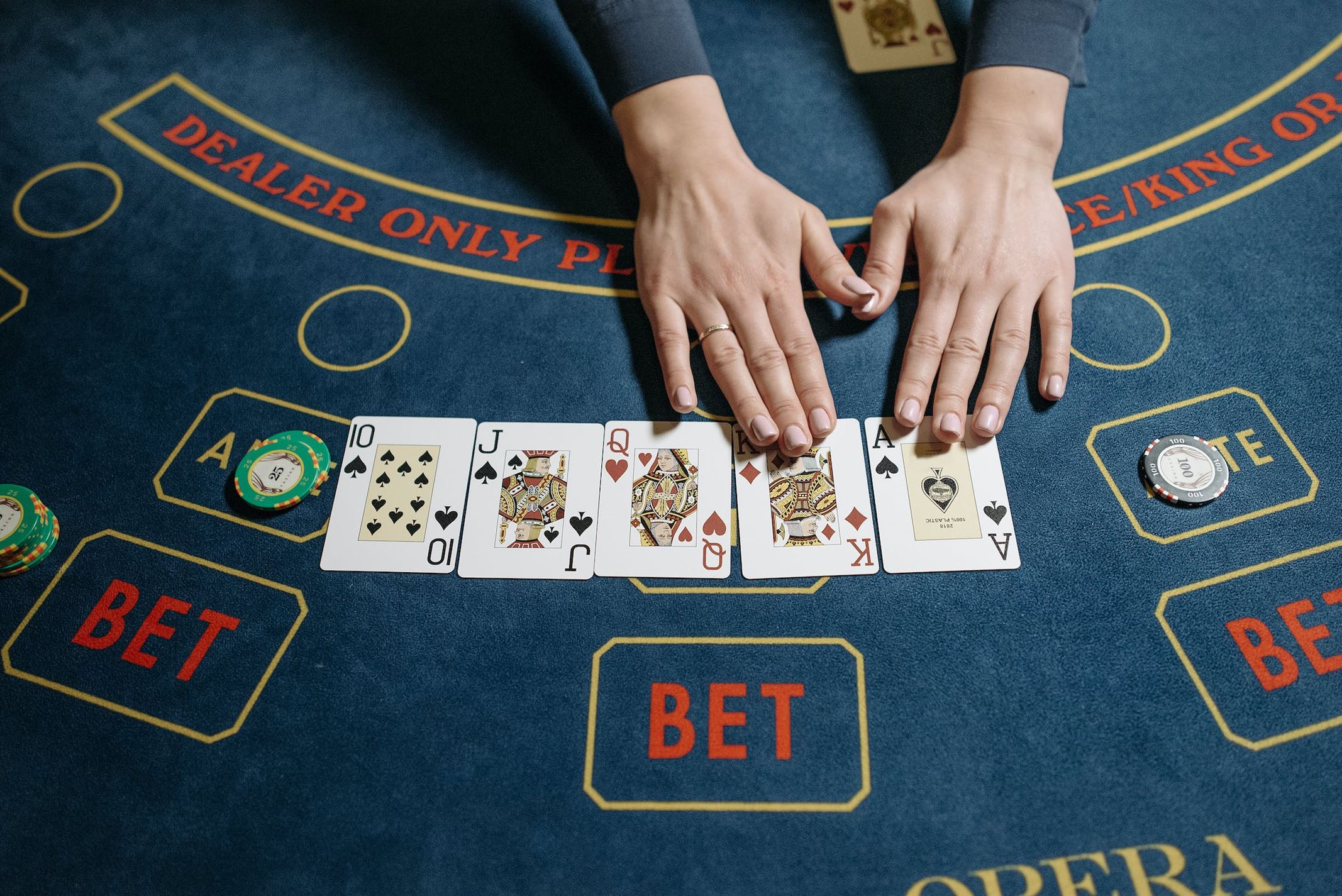 Få Mer Att Spela För: Njut av Enastående Pokerupplevelser med Bonusar Utan Insättning