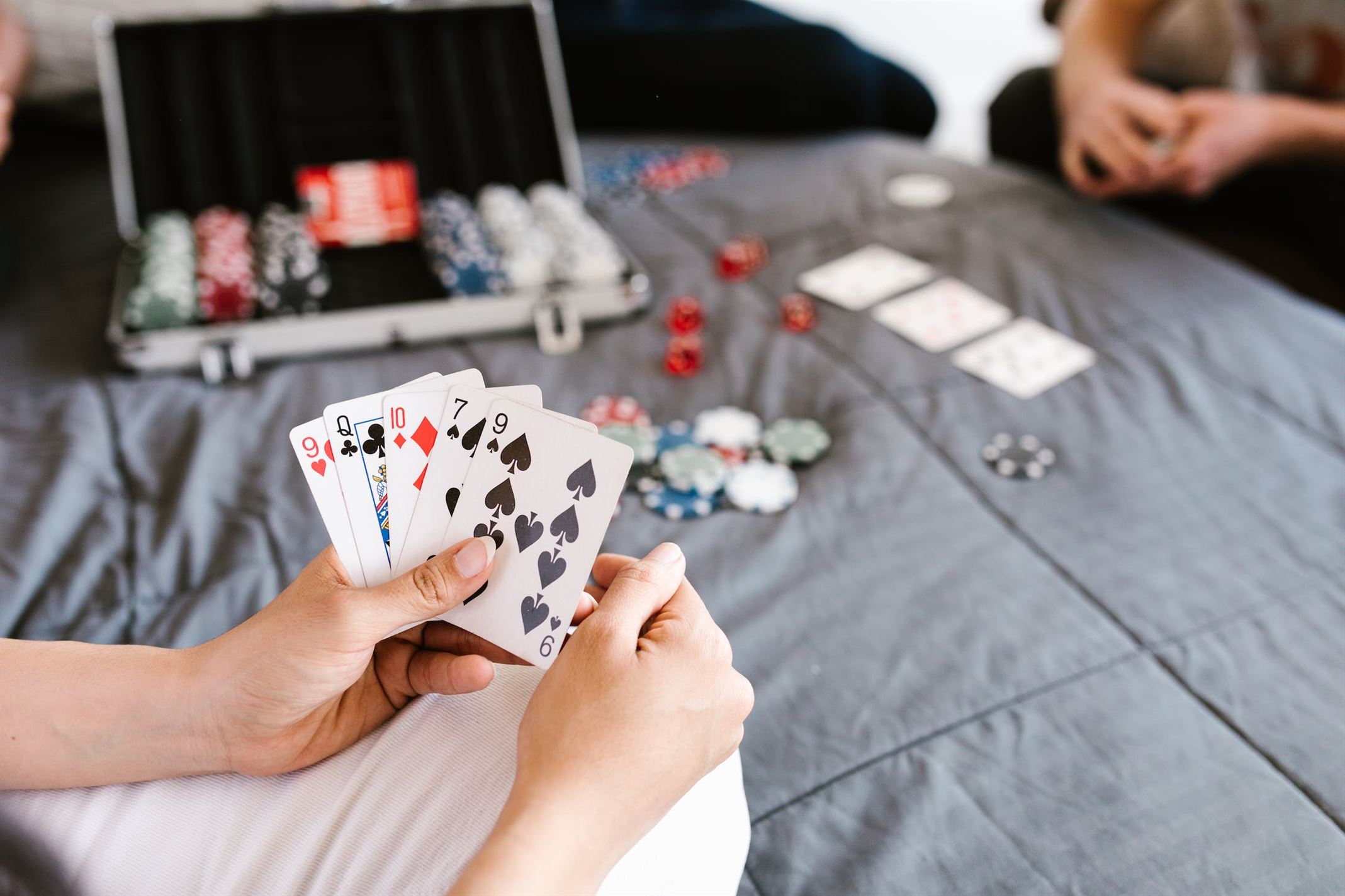 Få Pulsen att Slå: Spela Spännande Pokerspel Online